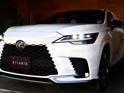 LEXUS RX - 9