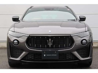 صورة 8 لـ 2021 Maserati LEVANTE