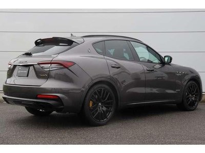 صورة 4 لـ 2021 Maserati LEVANTE