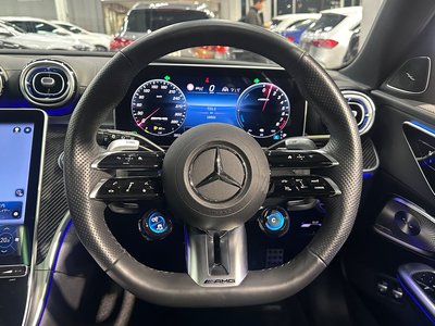 صورة 10 لـ 2024 Mercedes-BENZ C-CLASS AMG