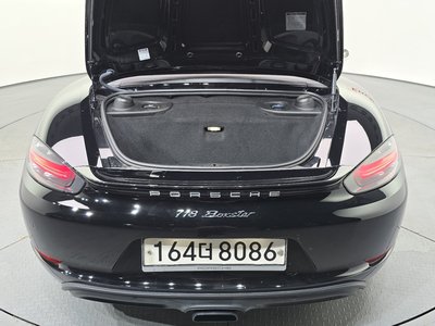 2020 Porsche 718 缩略图 24