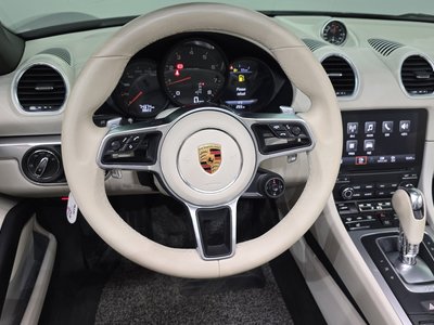 2020 Porsche 718 缩略图 19