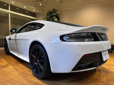 صورة مصغرة 12 لـ 2014 Aston Martin V12 VANTAGE