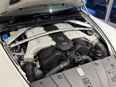 صورة مصغرة 45 لـ 2014 Aston Martin V12 VANTAGE