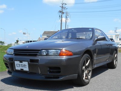 NISSAN SKYLINE GT-R