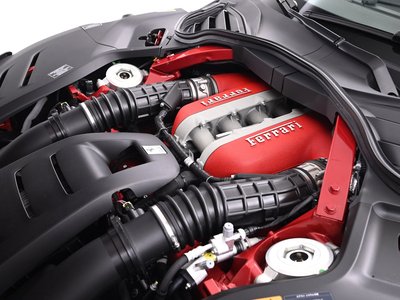 صورة 10 لـ 2024 Ferrari PUROSANGUE