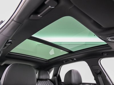2023 Bentley BENTAYGA — миниатюра 38