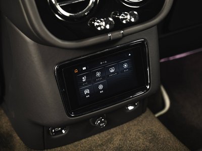 2023 Bentley BENTAYGA — миниатюра 36
