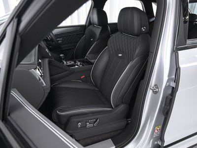 2023 Bentley BENTAYGA — миниатюра 30