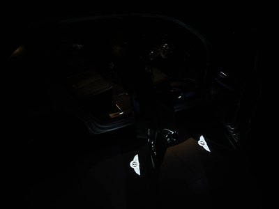 2023 Bentley BENTAYGA — миниатюра 42