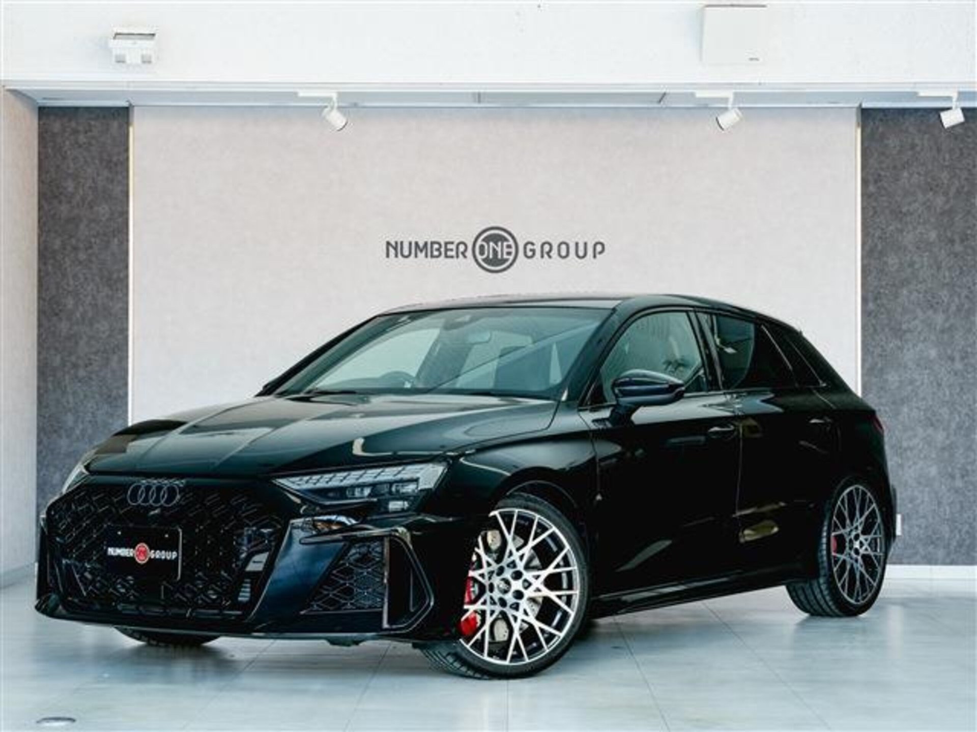 AUDI RS3 SPORTBACK - View 1