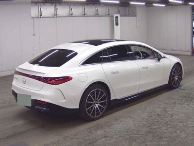MERCEDES-BENZ EQS - 5