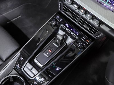 2025 Porsche 911 — миниатюра 64