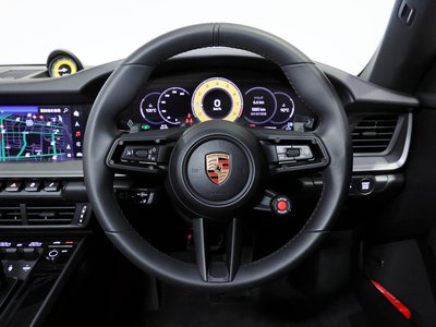 2025 Porsche 911 — миниатюра 50