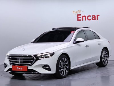 MERCEDES-BENZ E-CLASS - 1