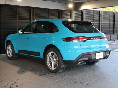 PORSCHE MACAN - 7