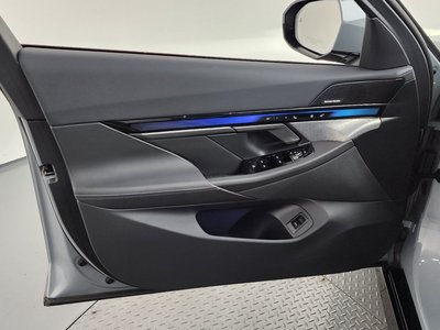 2025 BMW 5 SERIES — миниатюра 14