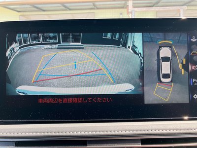 2021 Lexus LS — миниатюра 17