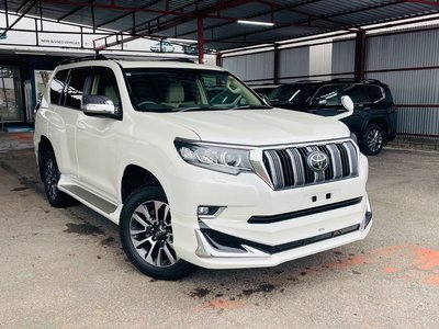 TOYOTA LAND CRUISER PRADO - 1