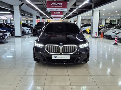 BMW 5 SERIES - 2