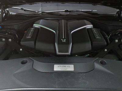 ROLLS-ROYCE GHOST - 7