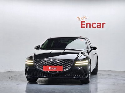 GENESIS G80 (RG3) - 2
