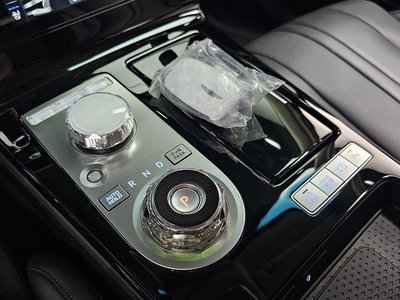 GENESIS G80 (RG3) - 9