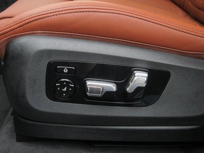 2025 BMW X7 缩略图 45