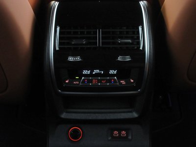2025 BMW X7 缩略图 35