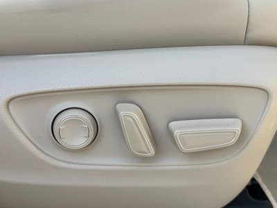 2025 Toyota LAND CRUISER 300 照片 40
