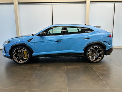 LAMBORGHINI URUS - 3