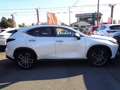 LEXUS NX - 4