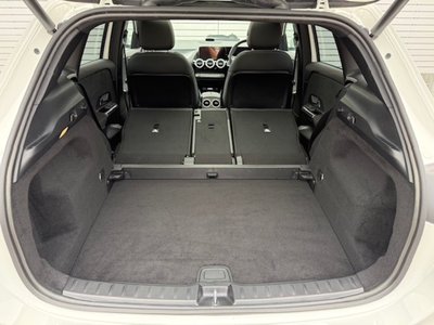 2025 Mercedes-BENZ GLA 缩略图 34