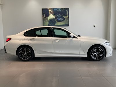 BMW 3 SERIES - 6