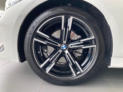 BMW 3 SERIES - 10