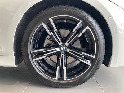 BMW 3 SERIES - 8