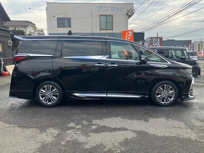TOYOTA ALPHARD - 5