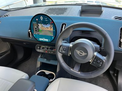 MINI COUNTRYMAN - 10