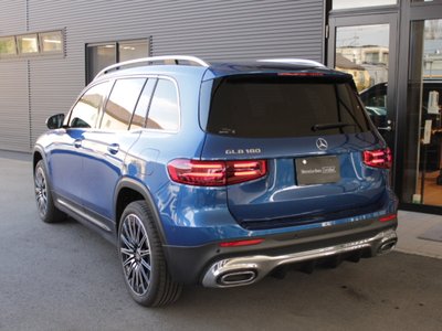 MERCEDES-BENZ GLB - 4