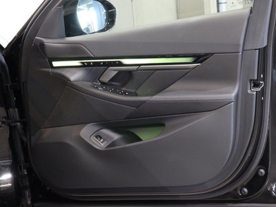 2025 BMW 5 SERIES TOURING — миниатюра 53