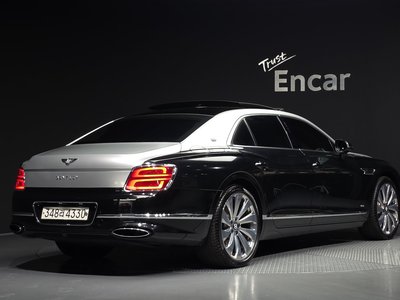 2020 Bentley FLYING SPUR — фото 3