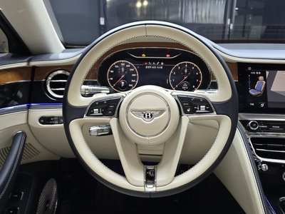 2020 Bentley FLYING SPUR — миниатюра 13