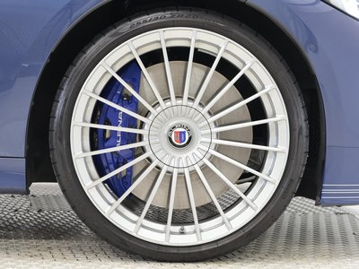 BMW ALPINA B3 TOURING - 10