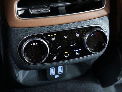 2024 Genesis GV70 缩略图 12