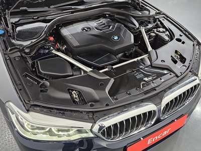 2020 BMW 5 SERIES 照片 7