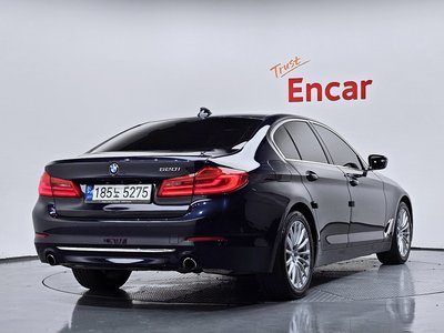 2020 BMW 5 SERIES 照片 4