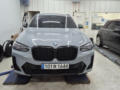BMW X4 - 1