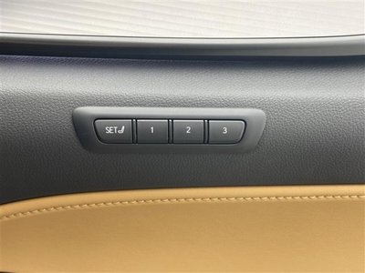 صورة مصغرة 20 لـ 2025 Lexus NX