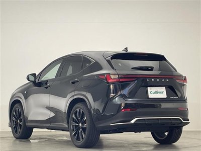 صورة مصغرة 34 لـ 2025 Lexus NX