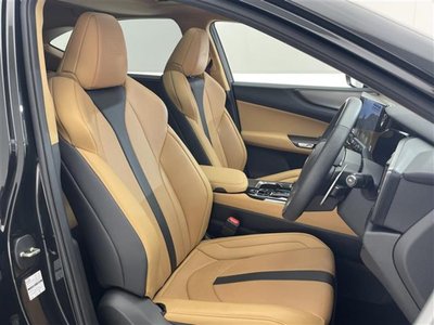 صورة مصغرة 23 لـ 2025 Lexus NX